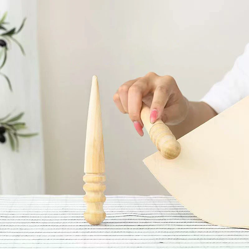 Used Leatherwork Tools - 나무 가죽 도구, 원목 둥근 모양의