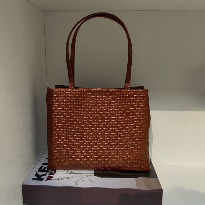 멘디 천연 가죽 직조 프린트 그레인 토트백 오픈탑 대용 - Leatherwork Workshop 리뷰 및 가격